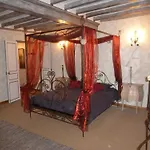 Manoir De Savigny Couette-café 3*