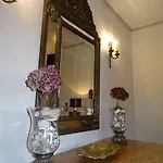 Manoir De Savigny Couette-café Valognes
