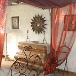Bed & Breakfast Manoir De Savigny 3*
