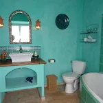 Couette-café Manoir De Savigny 3*