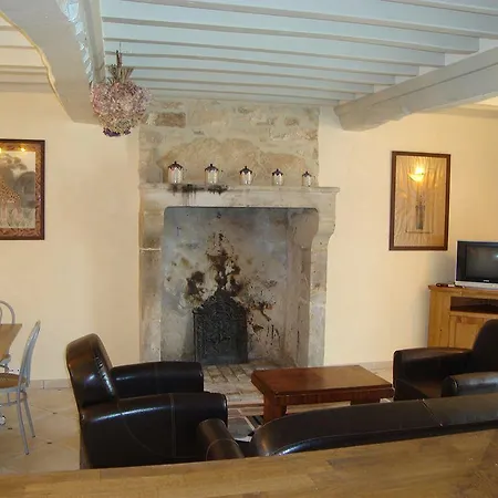 Frühstückspension Manoir De Savigny 3*