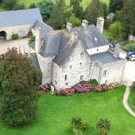 Manoir De Savigny 2*