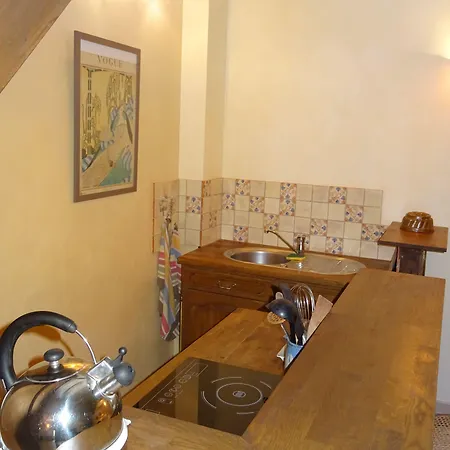 Manoir De Savigny B&B