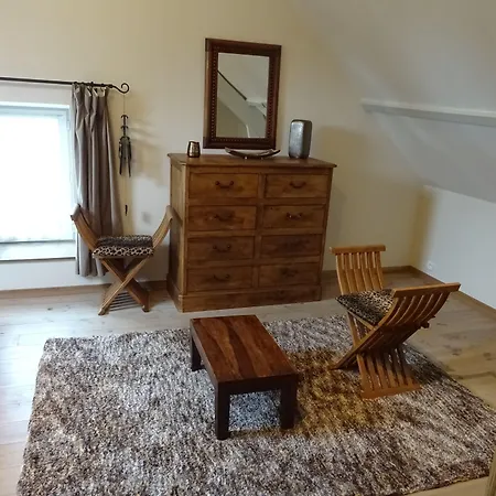 Manoir De Savigny B&B