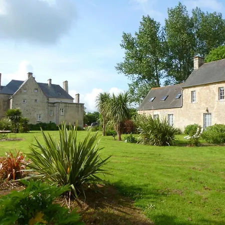 Manoir De Savigny