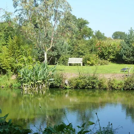 B&B Manoir De Savigny 3*