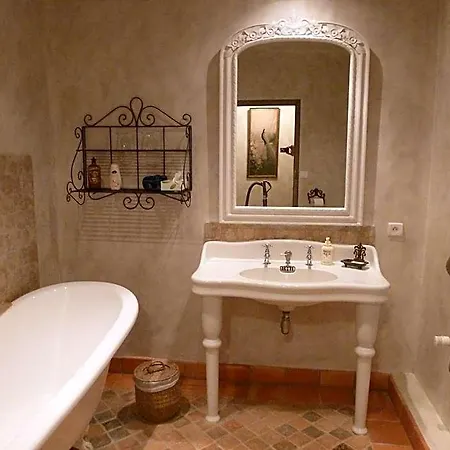 Manoir De Savigny Panzió Valognes