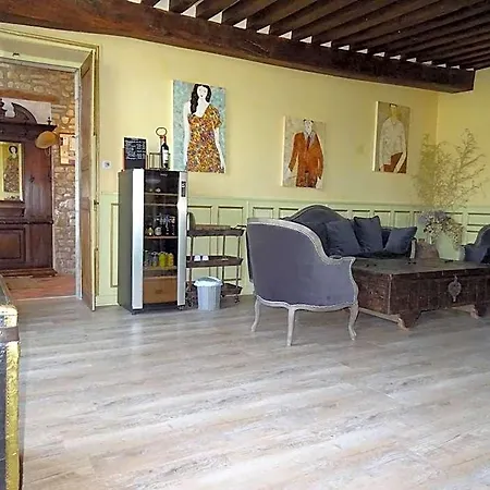 Panzió Manoir De Savigny