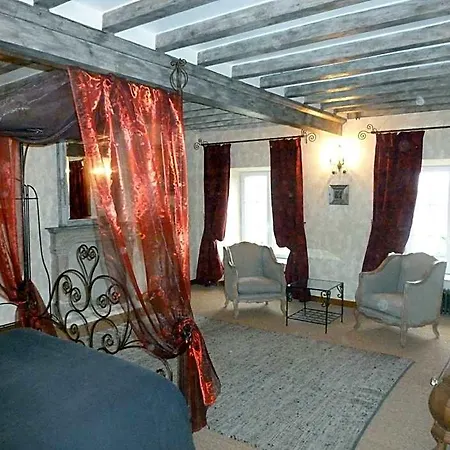 Manoir De Savigny Valognes