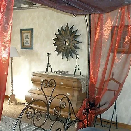 Manoir De Savigny 3*