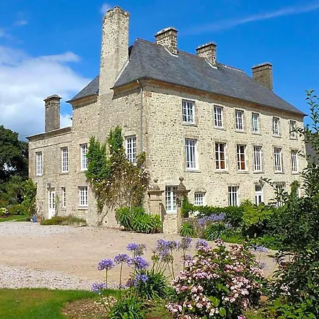 Manoir De Savigny 3*