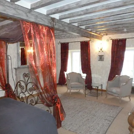 Manoir De Savigny Frühstückspension
