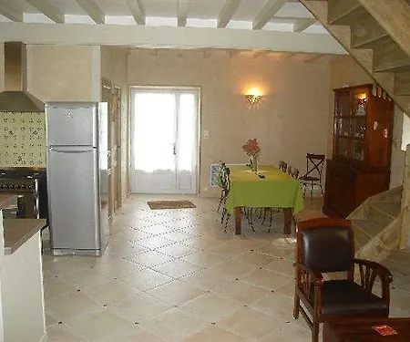 Manoir De Savigny Valognes