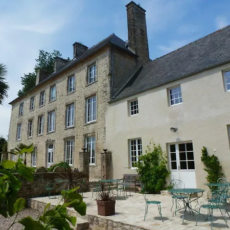 Manoir De Savigny 2*