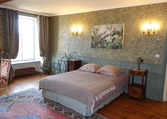Bed & Breakfast Manoir De Savigny