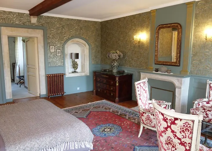 Manoir De Savigny Bed & Breakfast Valognes