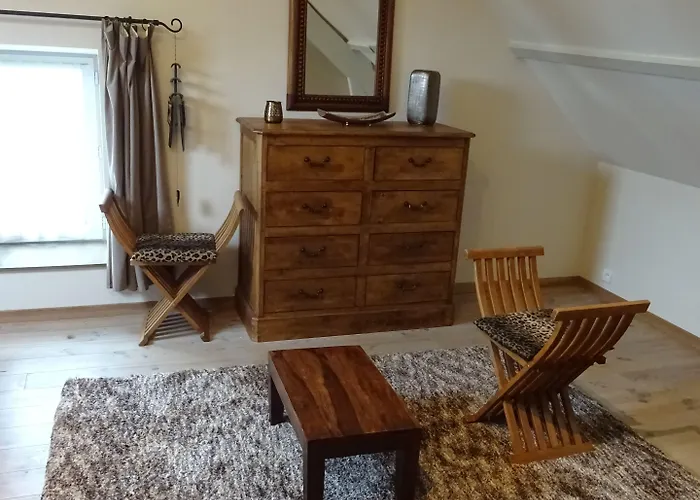 Manoir De Savigny Bed & Breakfast