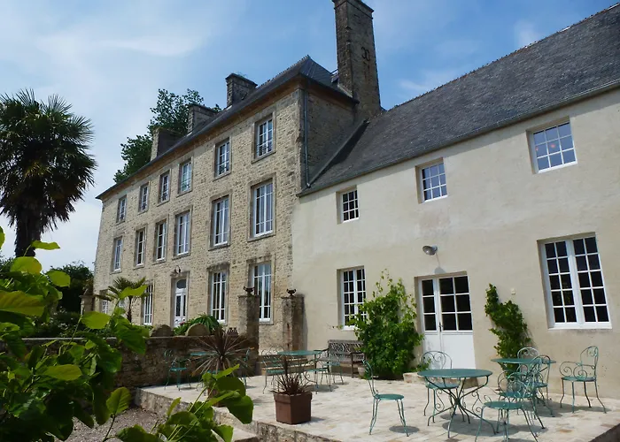 Manoir De Savigny Bed & Breakfast Valognes
