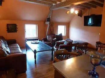 Manoir De Savigny Bed & Breakfast 3*