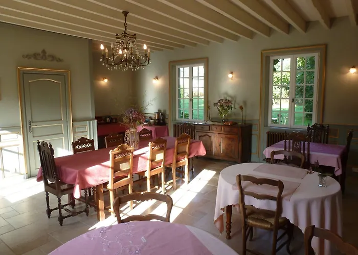 Bed & Breakfast Manoir De Savigny